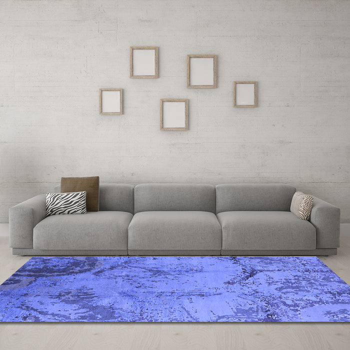 Machine Washable Oriental Blue Industrial Rug in a Living Room, wshurb1358blu