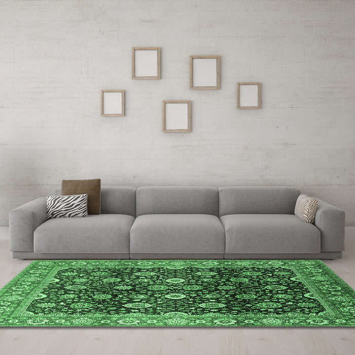 Machine Washable Oriental Emerald Green Industrial Area Rugs in a Living Room,, wshurb1364emgrn
