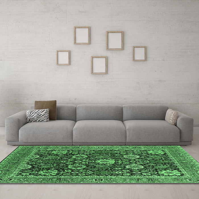 Machine Washable Oriental Emerald Green Industrial Area Rugs in a Living Room,, wshurb1365emgrn