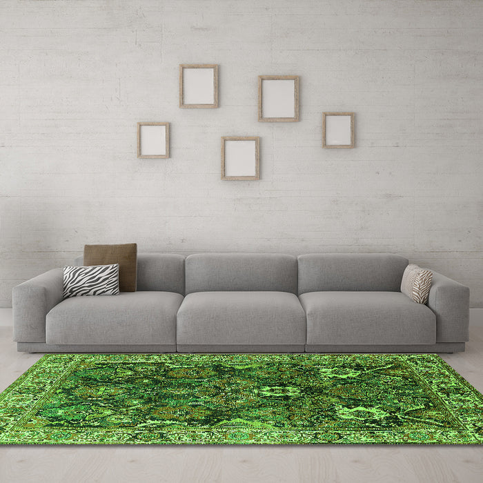 Machine Washable Oriental Green Industrial Area Rugs in a Living Room,, wshurb1372grn