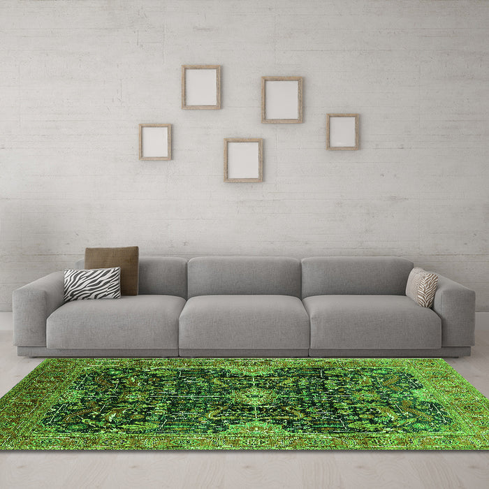 Machine Washable Oriental Green Industrial Area Rugs in a Living Room,, wshurb1373grn