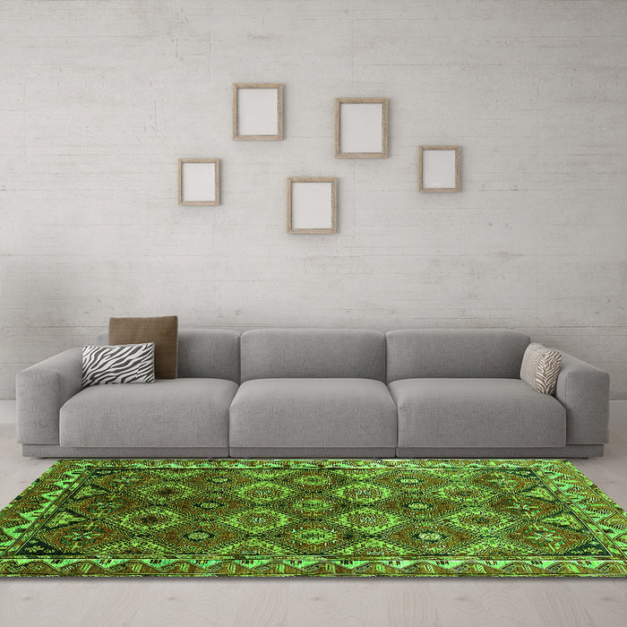 Machine Washable Oriental Green Industrial Area Rugs in a Living Room,, wshurb1375grn
