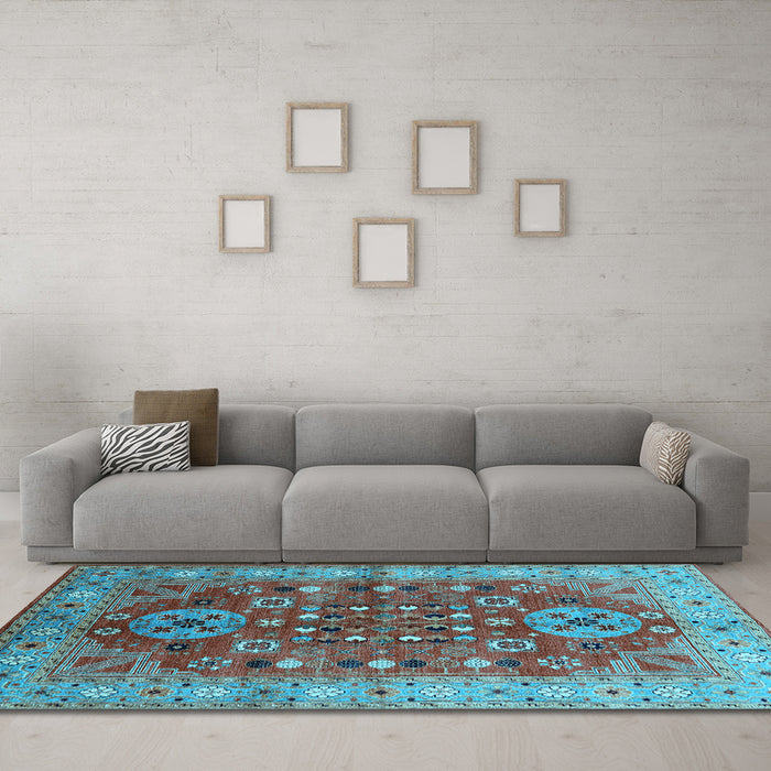 Machine Washable Oriental Light Blue Industrial Rug in a Living Room, wshurb1380lblu