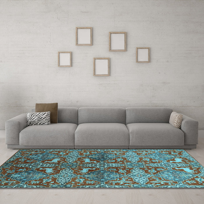 Machine Washable Oriental Light Blue Industrial Rug in a Living Room, wshurb1381lblu