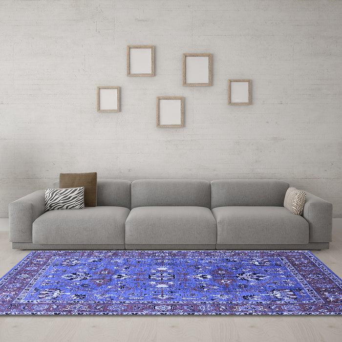 Machine Washable Oriental Blue Industrial Rug in a Living Room, wshurb1383blu