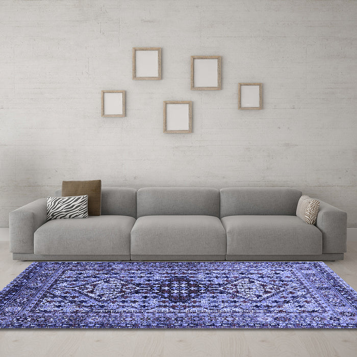 Machine Washable Oriental Blue Industrial Rug in a Living Room, wshurb1384blu