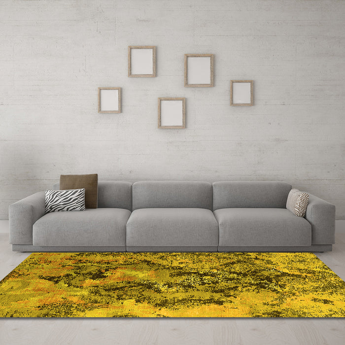 Machine Washable Oriental Yellow Industrial Rug in a Living Room, wshurb1386yw