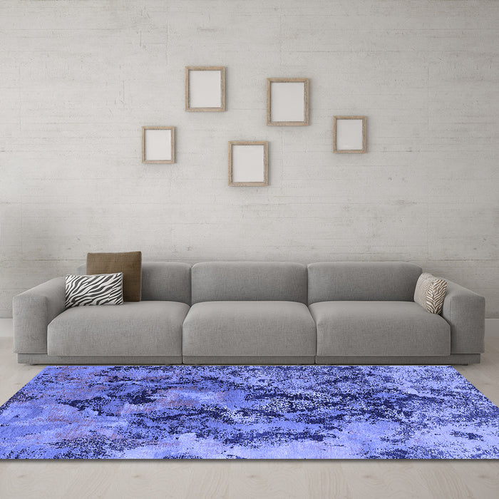 Machine Washable Oriental Blue Industrial Rug in a Living Room, wshurb1386blu