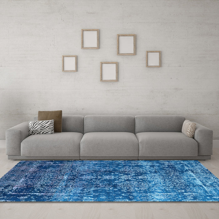 Machine Washable Oriental Light Blue Industrial Rug in a Living Room, wshurb1391lblu