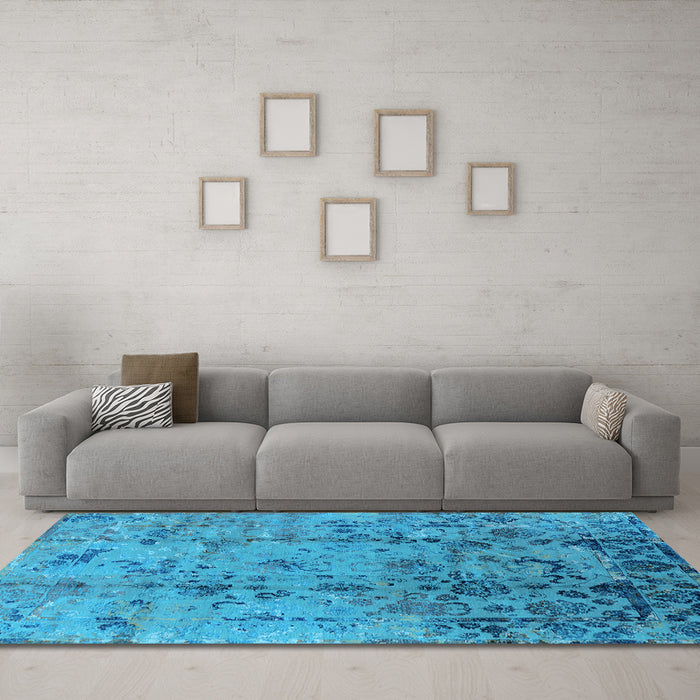 Machine Washable Oriental Light Blue Industrial Rug in a Living Room, wshurb1395lblu