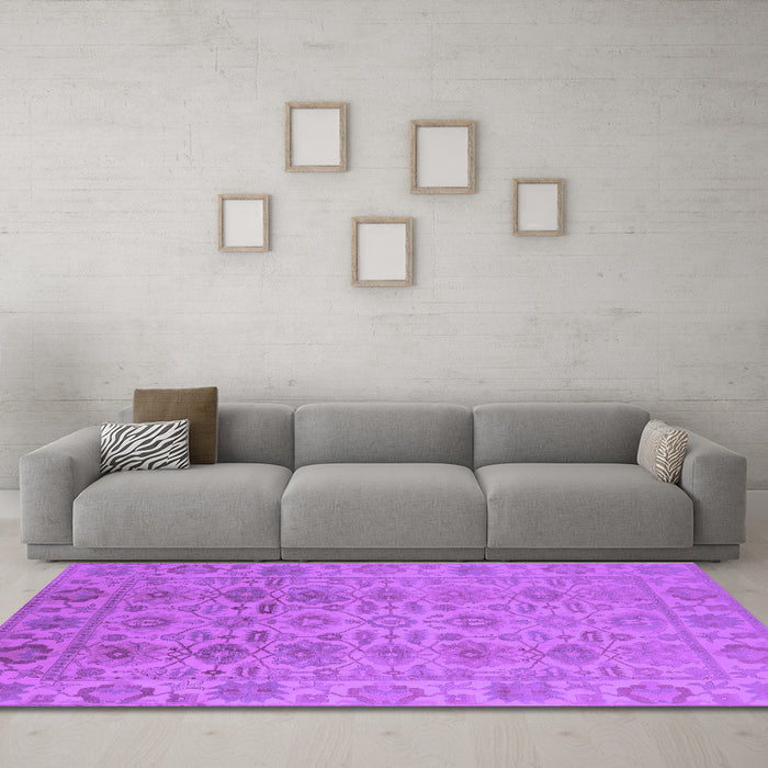 Machine Washable Oriental Purple Industrial Area Rugs in a Living Room, wshurb1401pur