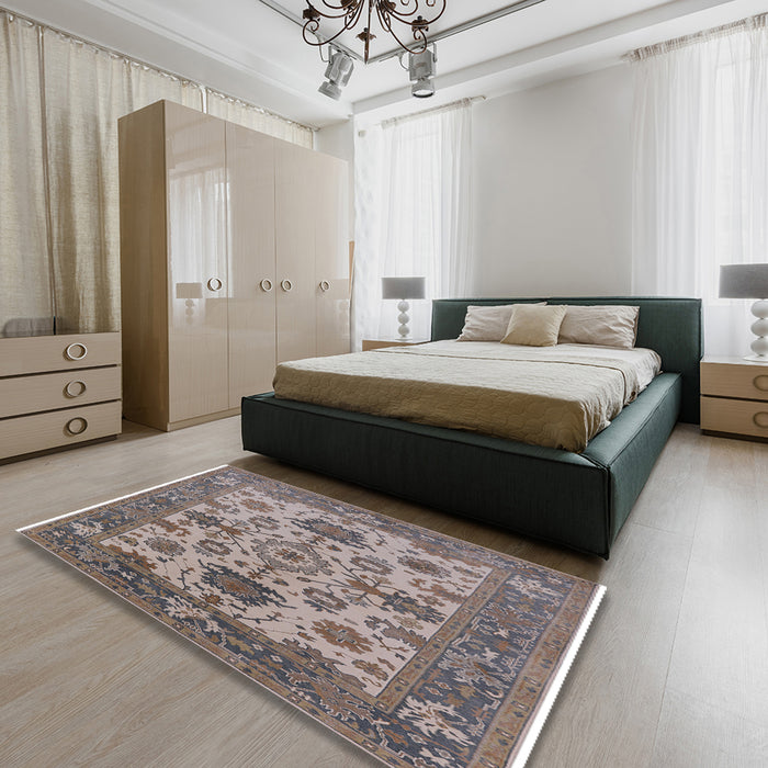 Mid-Century Modern Puce Purple Oriental Rug in a Bedroom, urb1410