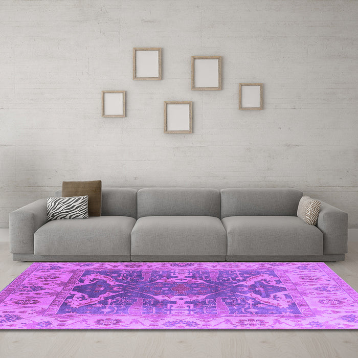 Machine Washable Oriental Purple Traditional Area Rugs in a Living Room, wshurb1413pur