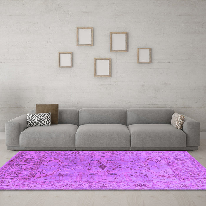 Machine Washable Oriental Purple Traditional Area Rugs in a Living Room, wshurb1414pur