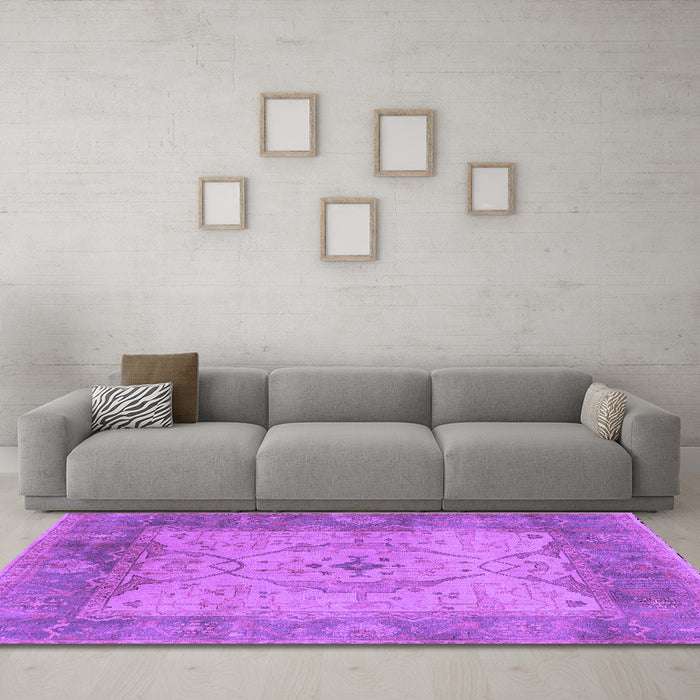 Machine Washable Oriental Purple Traditional Area Rugs in a Living Room, wshurb1418pur