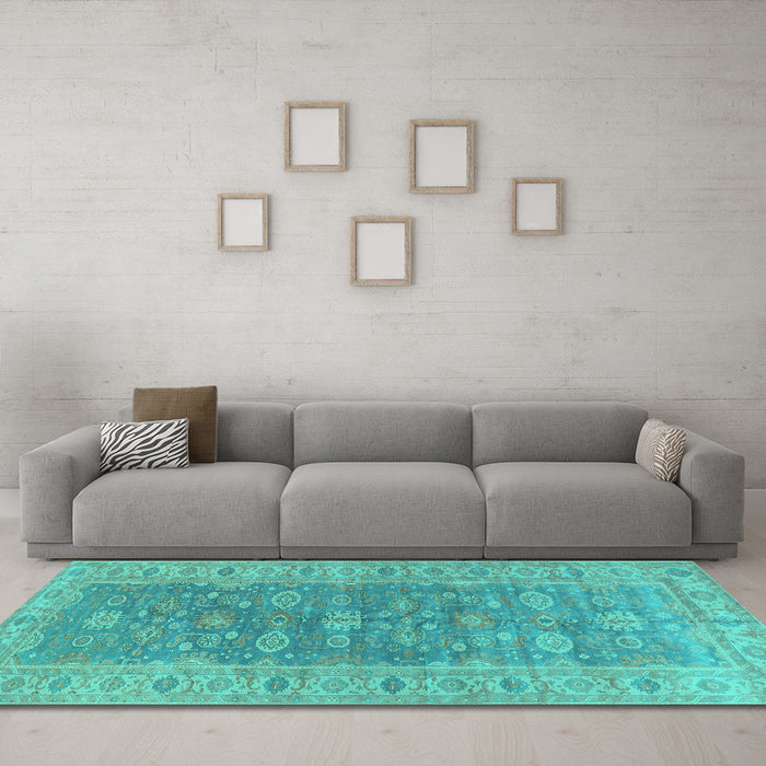 Machine Washable Oriental Turquoise Traditional Area Rugs in a Living Room,, wshurb1423turq