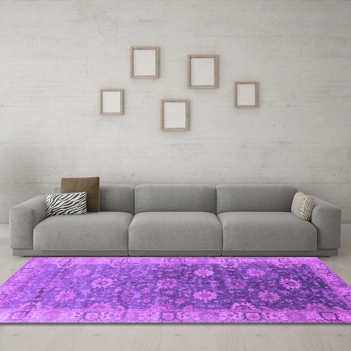 Machine Washable Oriental Purple Traditional Area Rugs in a Living Room, wshurb1424pur