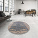 Round Mid-Century Modern Silver Pink Oriental Rug in a Office, urb1426