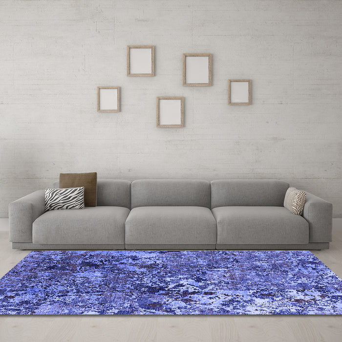 Machine Washable Oriental Blue Industrial Rug in a Living Room, wshurb1430blu