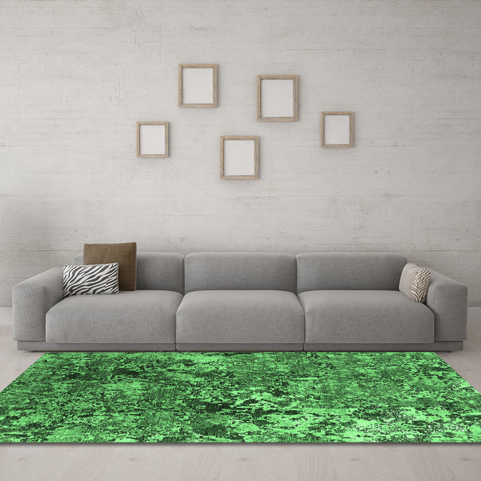 Machine Washable Oriental Emerald Green Industrial Area Rugs in a Living Room,, wshurb1430emgrn