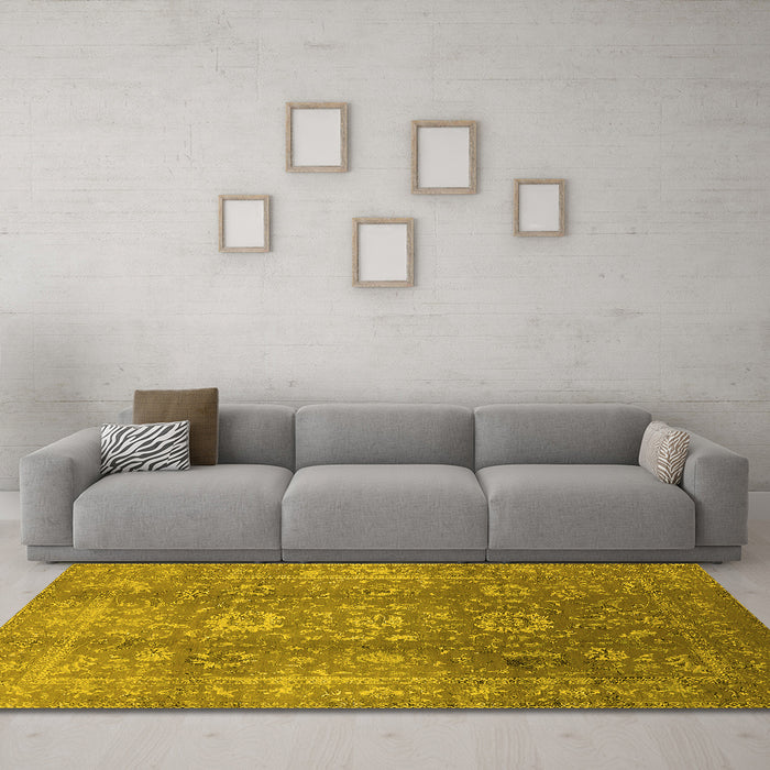 Machine Washable Oriental Yellow Industrial Rug in a Living Room, wshurb1435yw