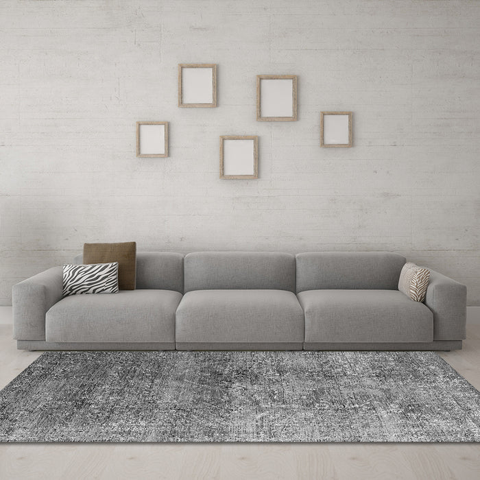 Machine Washable Oriental Gray Industrial Rug in a Living Room,, wshurb1436gry