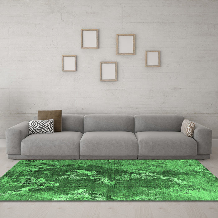 Machine Washable Oriental Emerald Green Industrial Area Rugs in a Living Room,, wshurb1437emgrn