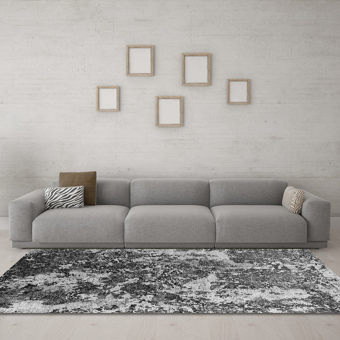 Machine Washable Oriental Gray Industrial Rug in a Living Room,, wshurb1438gry