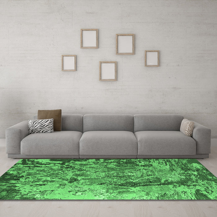 Machine Washable Oriental Emerald Green Industrial Area Rugs in a Living Room,, wshurb1439emgrn