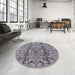 Round Mid-Century Modern Gray Oriental Rug in a Office, urb1443