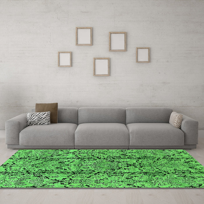 Machine Washable Oriental Green Industrial Area Rugs in a Living Room,, wshurb1443grn