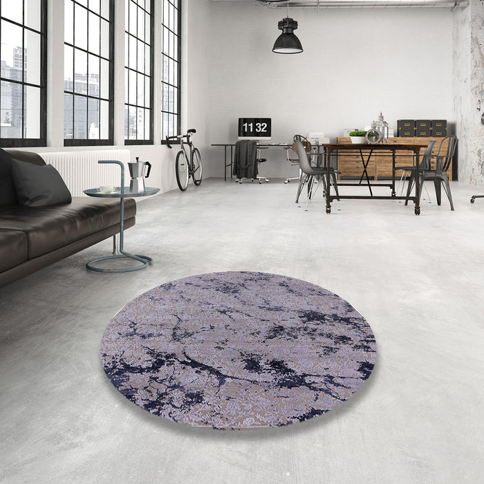 Round Mid-Century Modern Purple Oriental Rug in a Office, urb1444