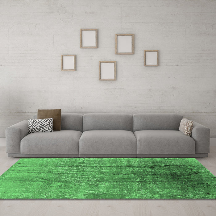 Machine Washable Oriental Emerald Green Industrial Area Rugs in a Living Room,, wshurb1446emgrn