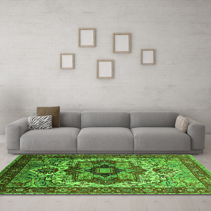 Machine Washable Oriental Green Industrial Area Rugs in a Living Room,, wshurb1449grn