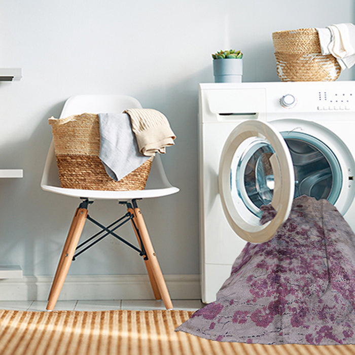 Machine Washable Industrial Modern Silver Pink Rug in a Washing Machine, wshurb1453