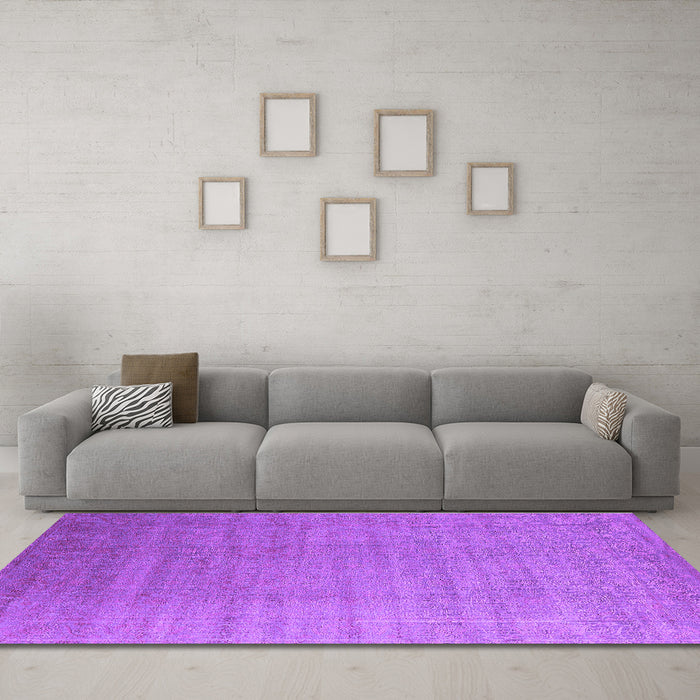 Machine Washable Oriental Purple Industrial Area Rugs in a Living Room, wshurb1454pur