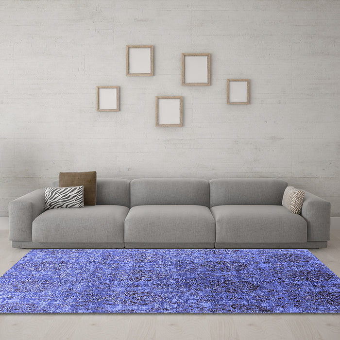 Machine Washable Oriental Blue Industrial Rug in a Living Room, wshurb1455blu