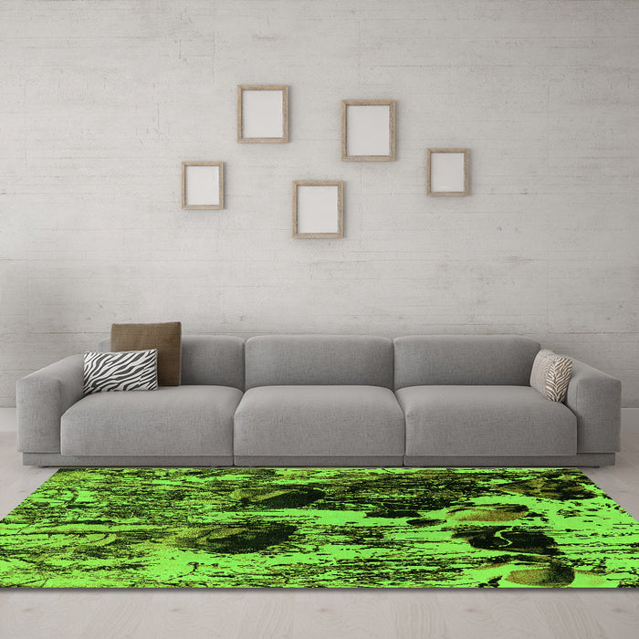 Machine Washable Oriental Green Industrial Area Rugs in a Living Room,, wshurb1457grn
