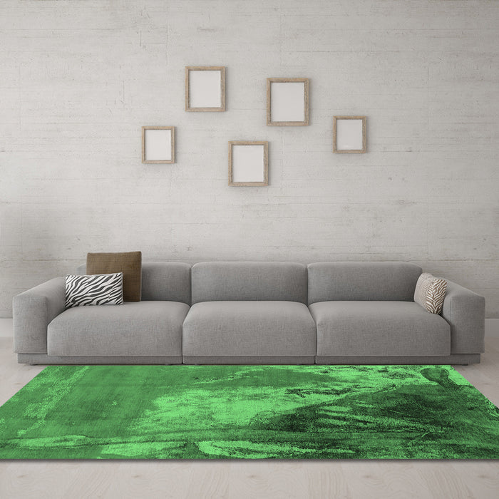 Machine Washable Oriental Emerald Green Industrial Area Rugs in a Living Room,, wshurb1458emgrn