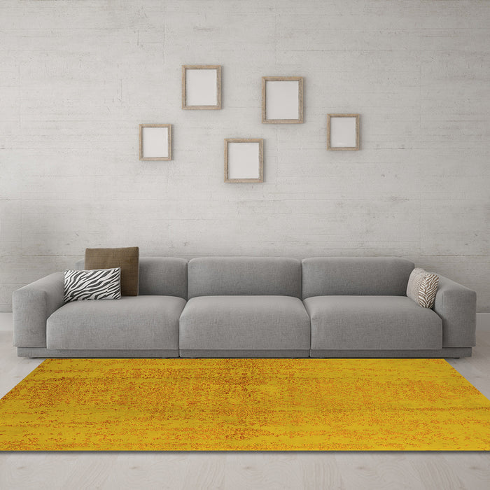 Machine Washable Oriental Yellow Industrial Rug in a Living Room, wshurb1461yw