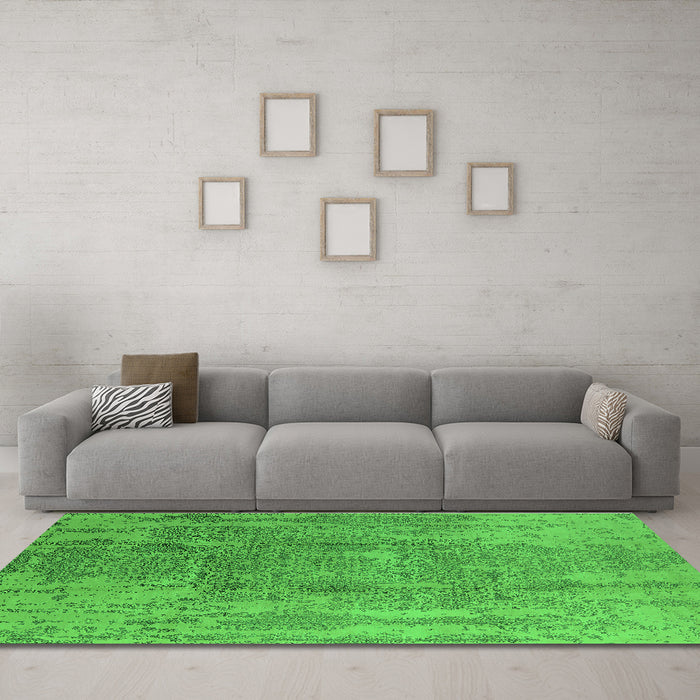 Machine Washable Oriental Green Industrial Area Rugs in a Living Room,, wshurb1464grn