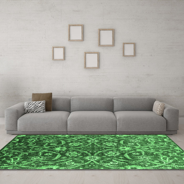Machine Washable Oriental Emerald Green Industrial Area Rugs in a Living Room,, wshurb1466emgrn