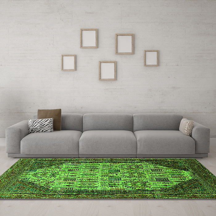Machine Washable Oriental Green Industrial Area Rugs in a Living Room,, wshurb1473grn