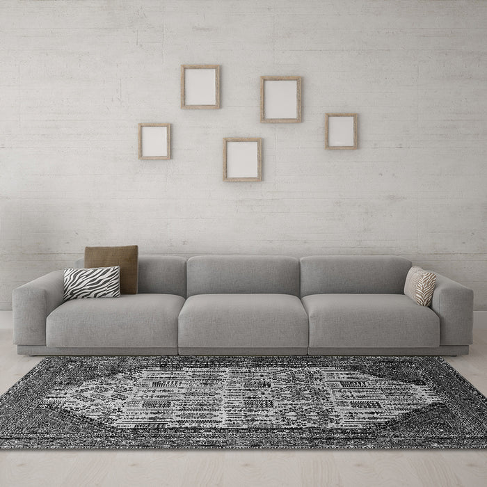 Machine Washable Oriental Gray Industrial Rug in a Living Room,, wshurb1473gry