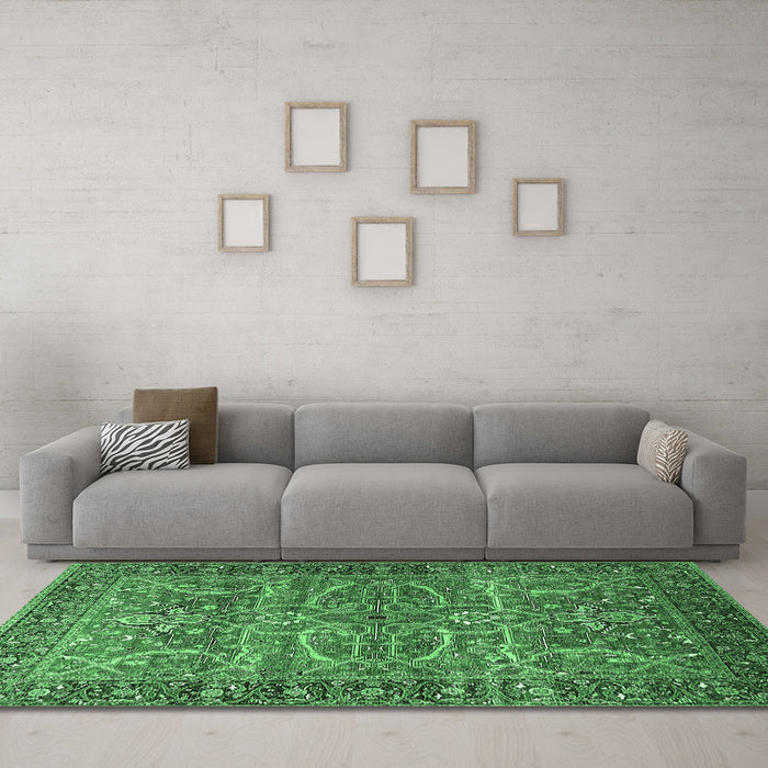 Machine Washable Oriental Emerald Green Industrial Area Rugs in a Living Room,, wshurb1493emgrn