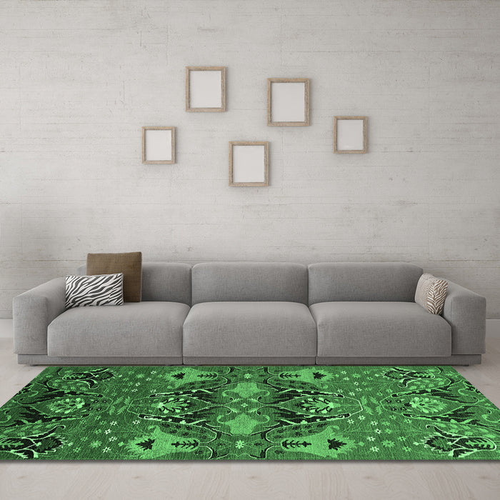 Machine Washable Oriental Emerald Green Industrial Area Rugs in a Living Room,, wshurb1495emgrn