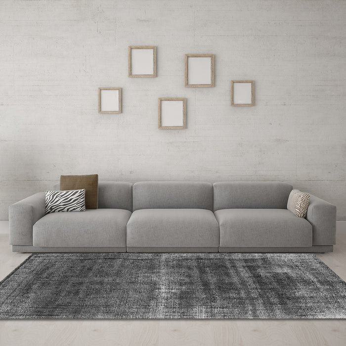 Machine Washable Oriental Gray Industrial Rug in a Living Room,, wshurb1501gry