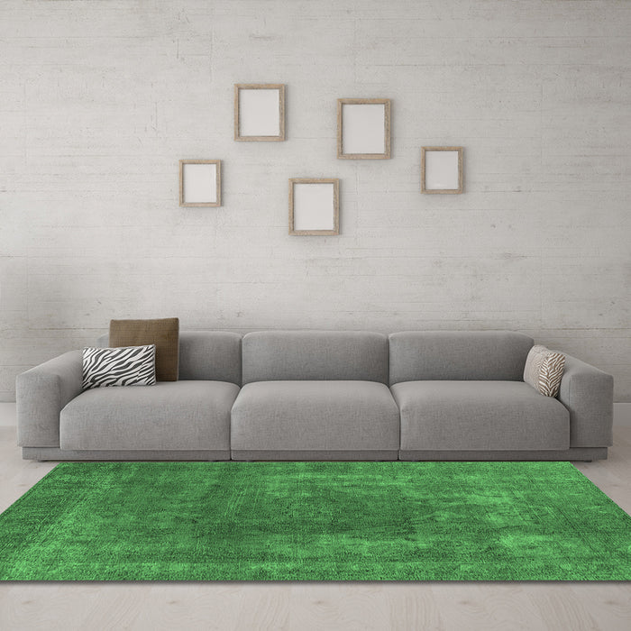 Machine Washable Oriental Emerald Green Industrial Area Rugs in a Living Room,, wshurb1502emgrn