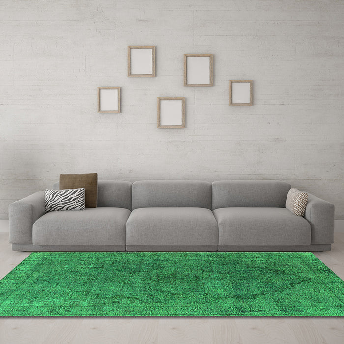 Machine Washable Oriental Green Industrial Area Rugs in a Living Room,, wshurb1503grn
