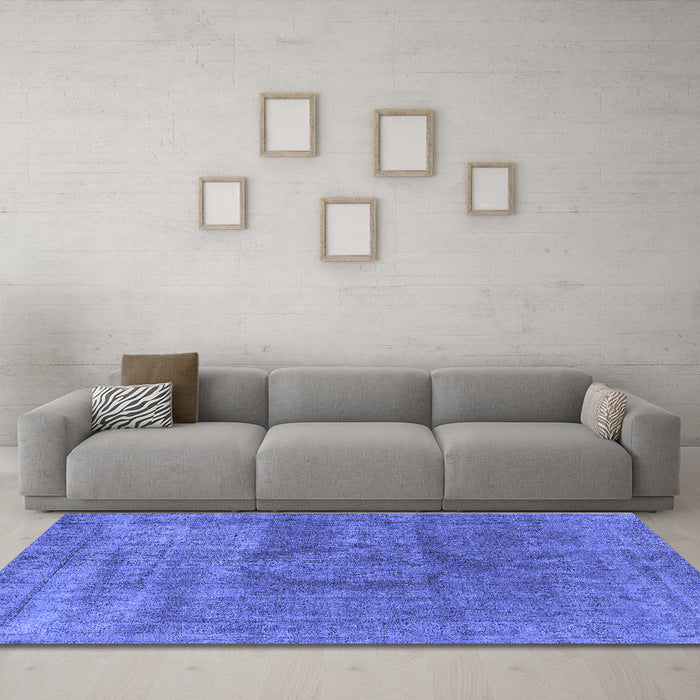 Machine Washable Oriental Blue Industrial Rug in a Living Room, wshurb1504blu